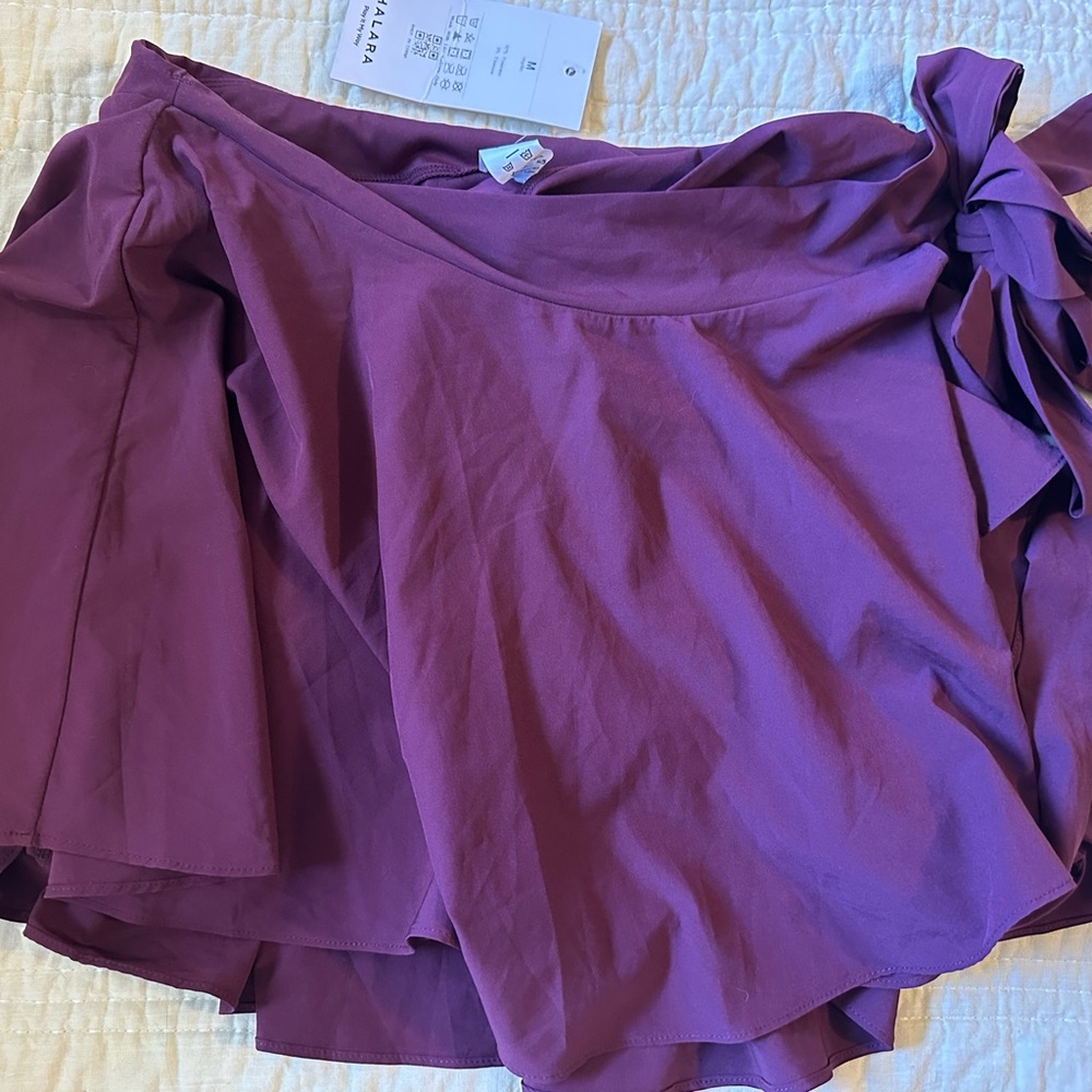 HALARA Purple Wrap Skirt medium NWT